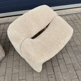 2x Artifort Groovy F598 Pierre Paulin, Pierre Frey: Chenille Igor (Sable)