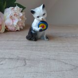 Figurine mignon chaton en céramique jouant avec une balle un jouet coloré collection Vintage