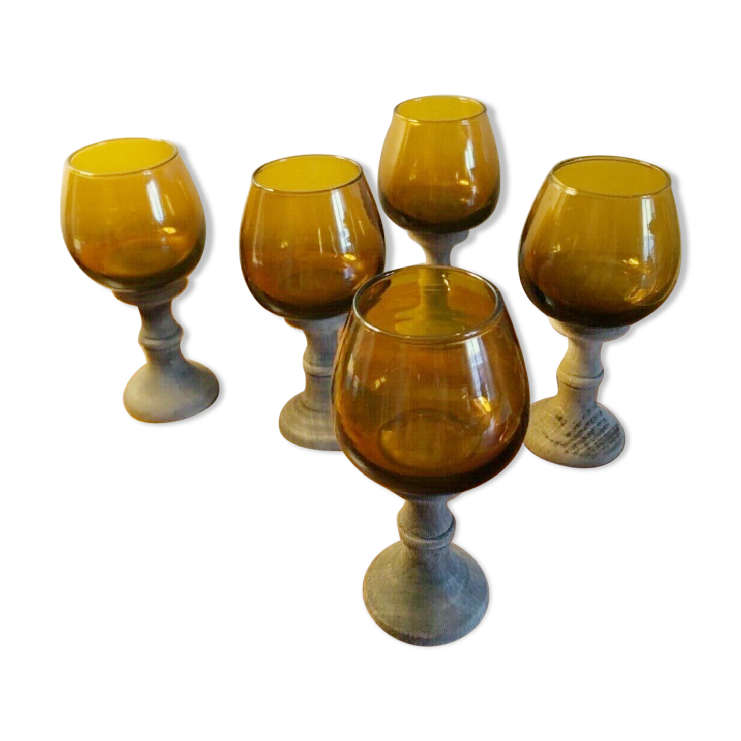 Lot of 5 walking glasses made of wood and vintage amber glass