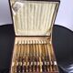Dessert cutlery service of 12 horn and vermeil knives