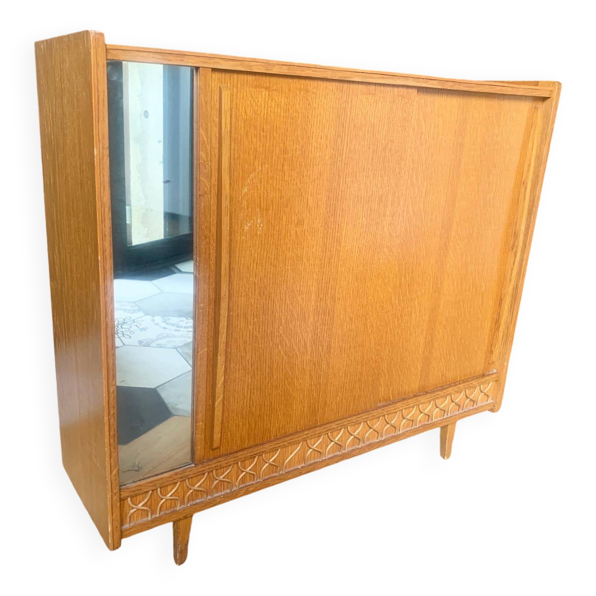 Vintage doll wardrobe