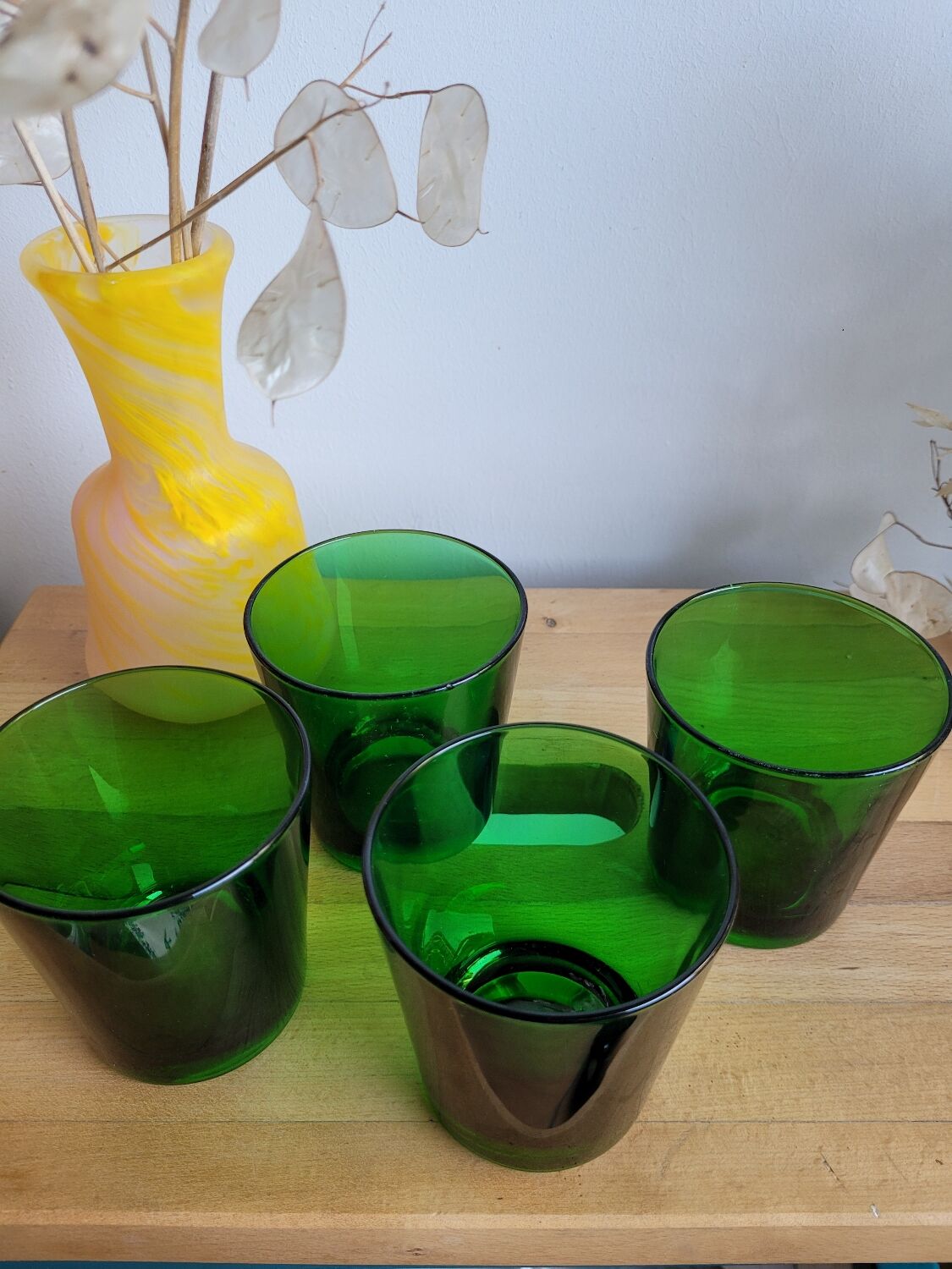 Set of 4 glasses thick bottom