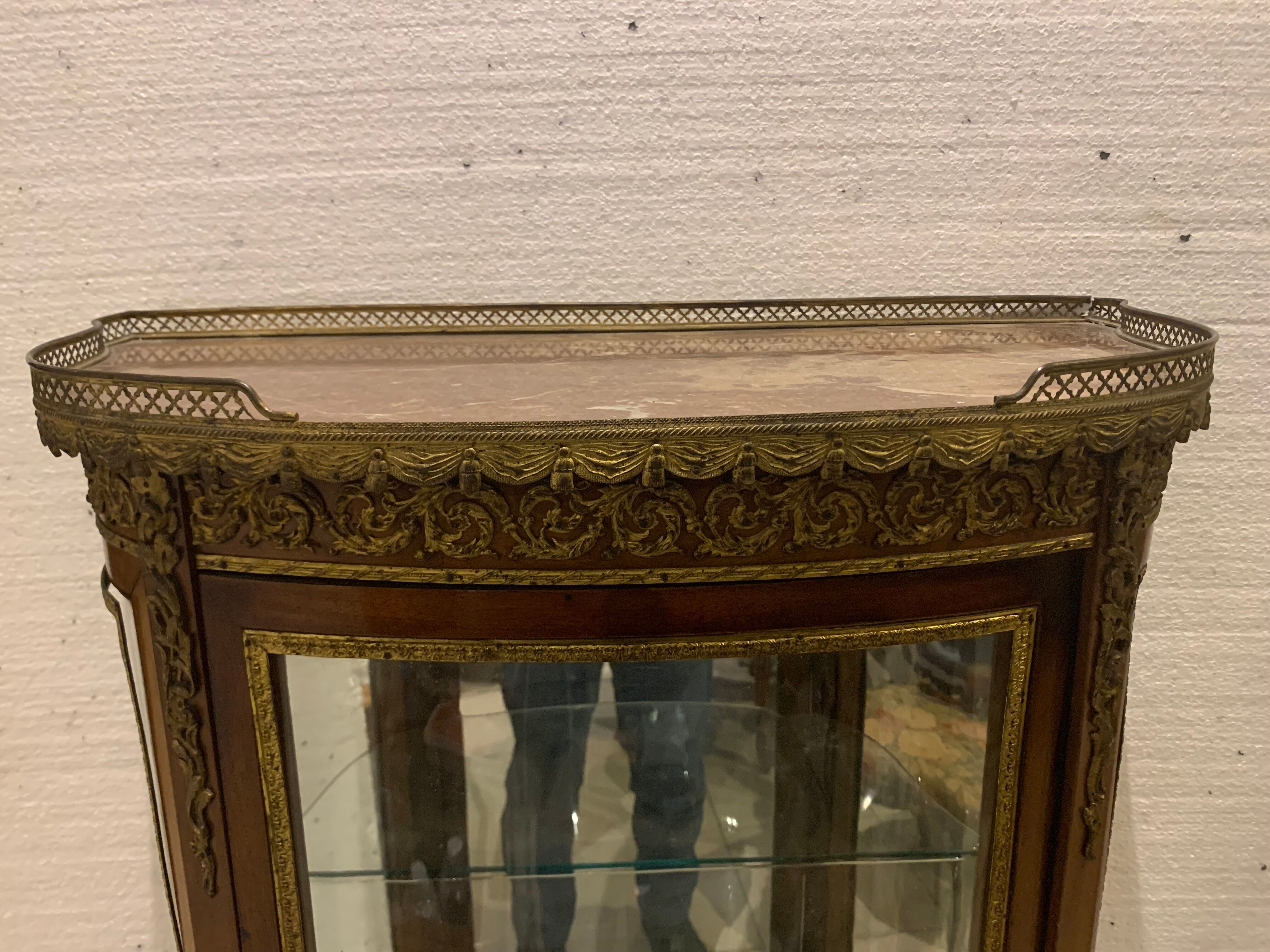 Napoleon III showcase in mahogany and chiseled bronze XX century