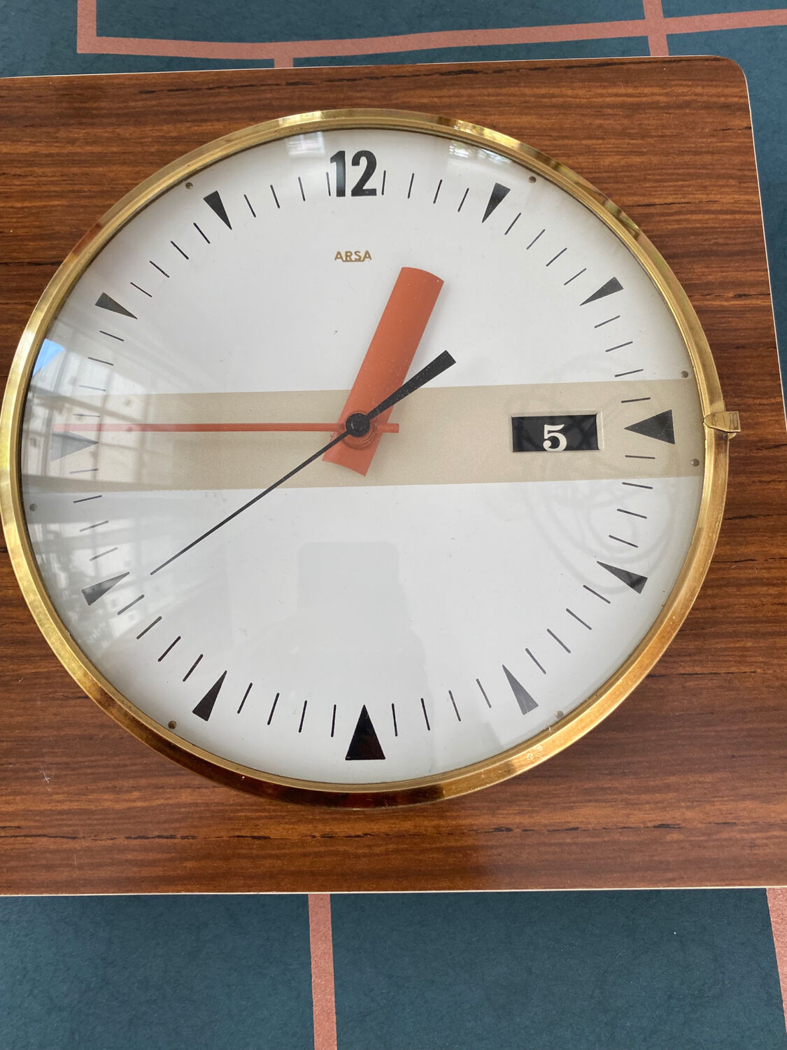 Arsa Formica wall clock, vintage pendulum from the 60s.