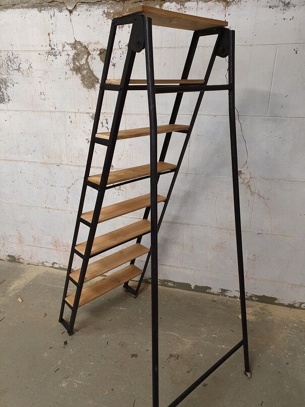 Hardware ladder 1950