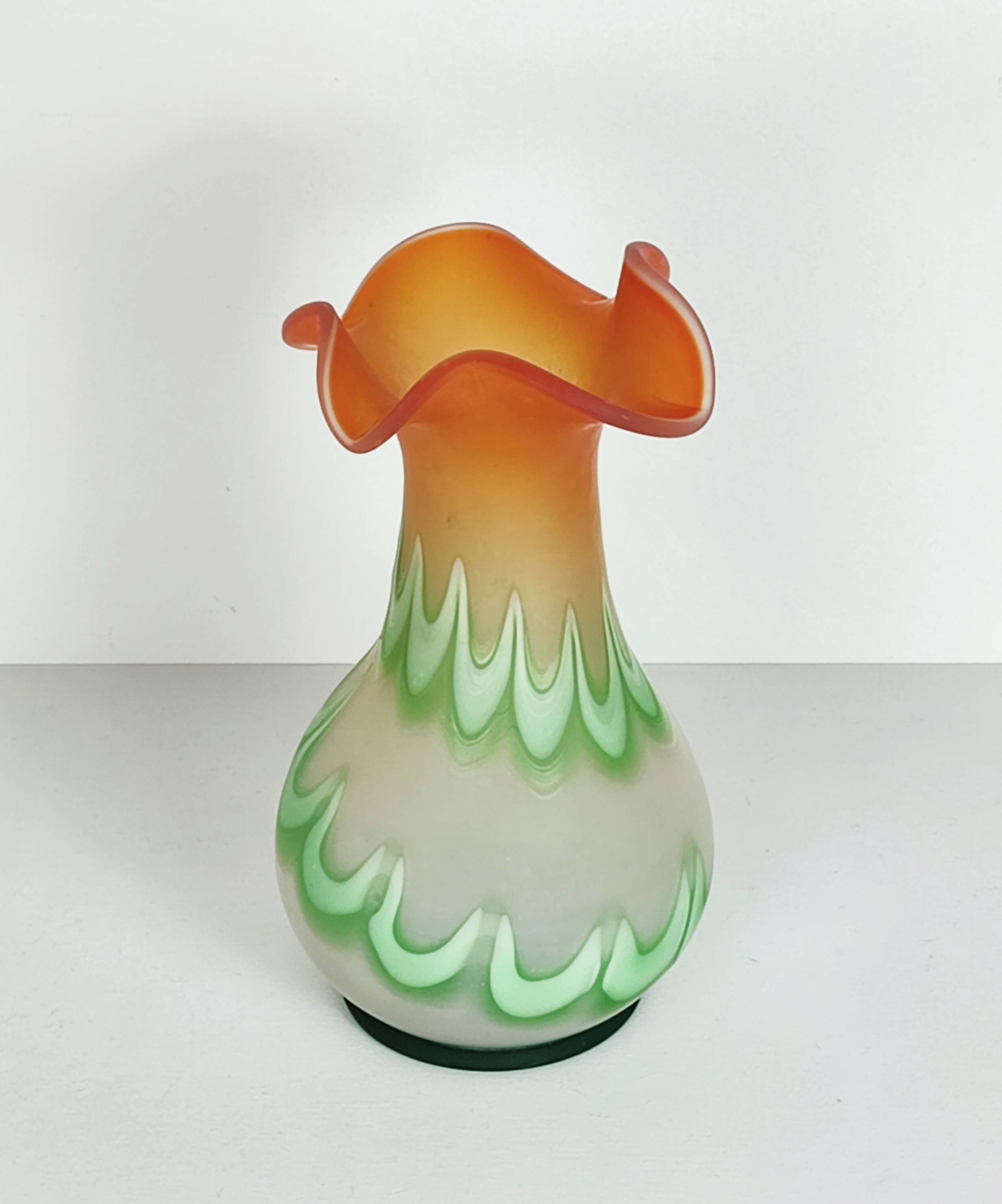 Glass paste vase