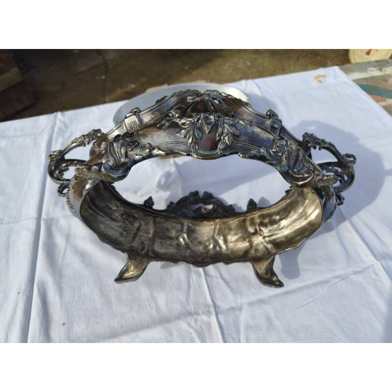 Silver-plated planter