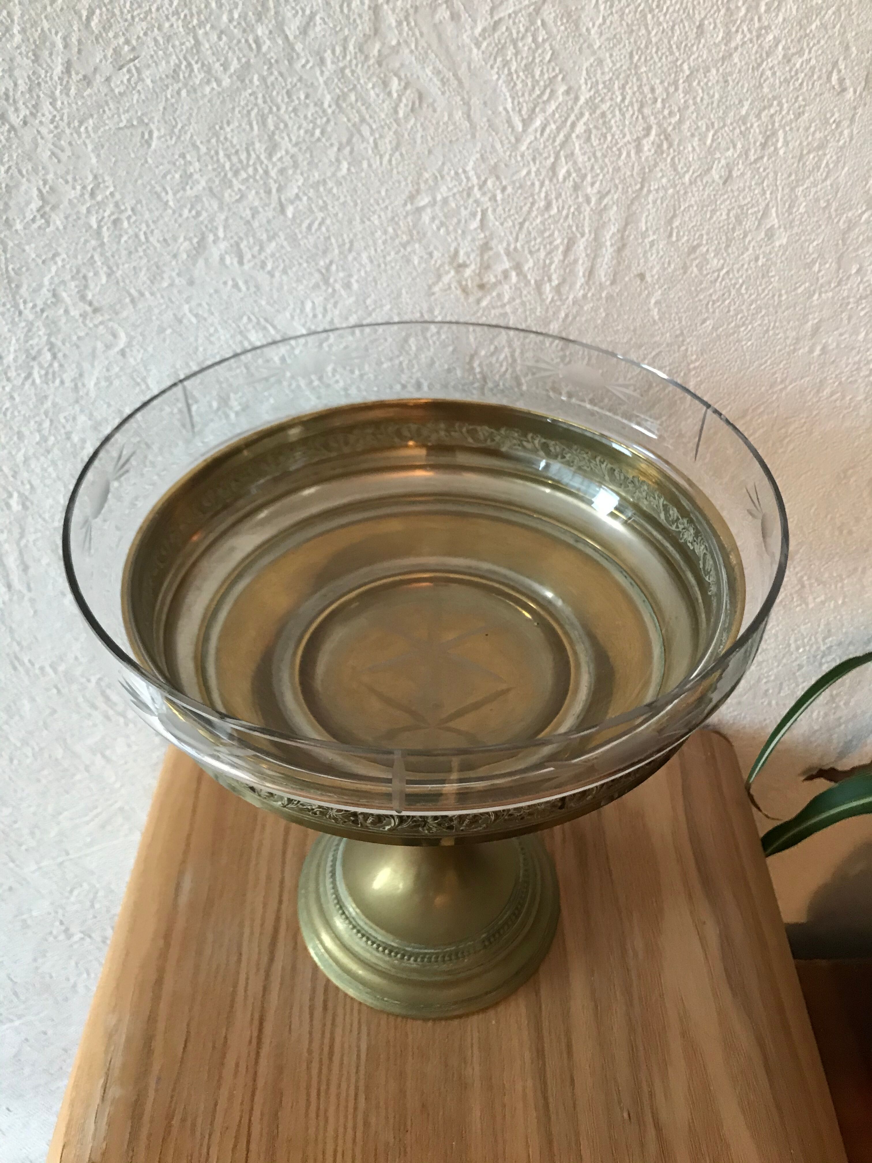 Brass cut and glass size