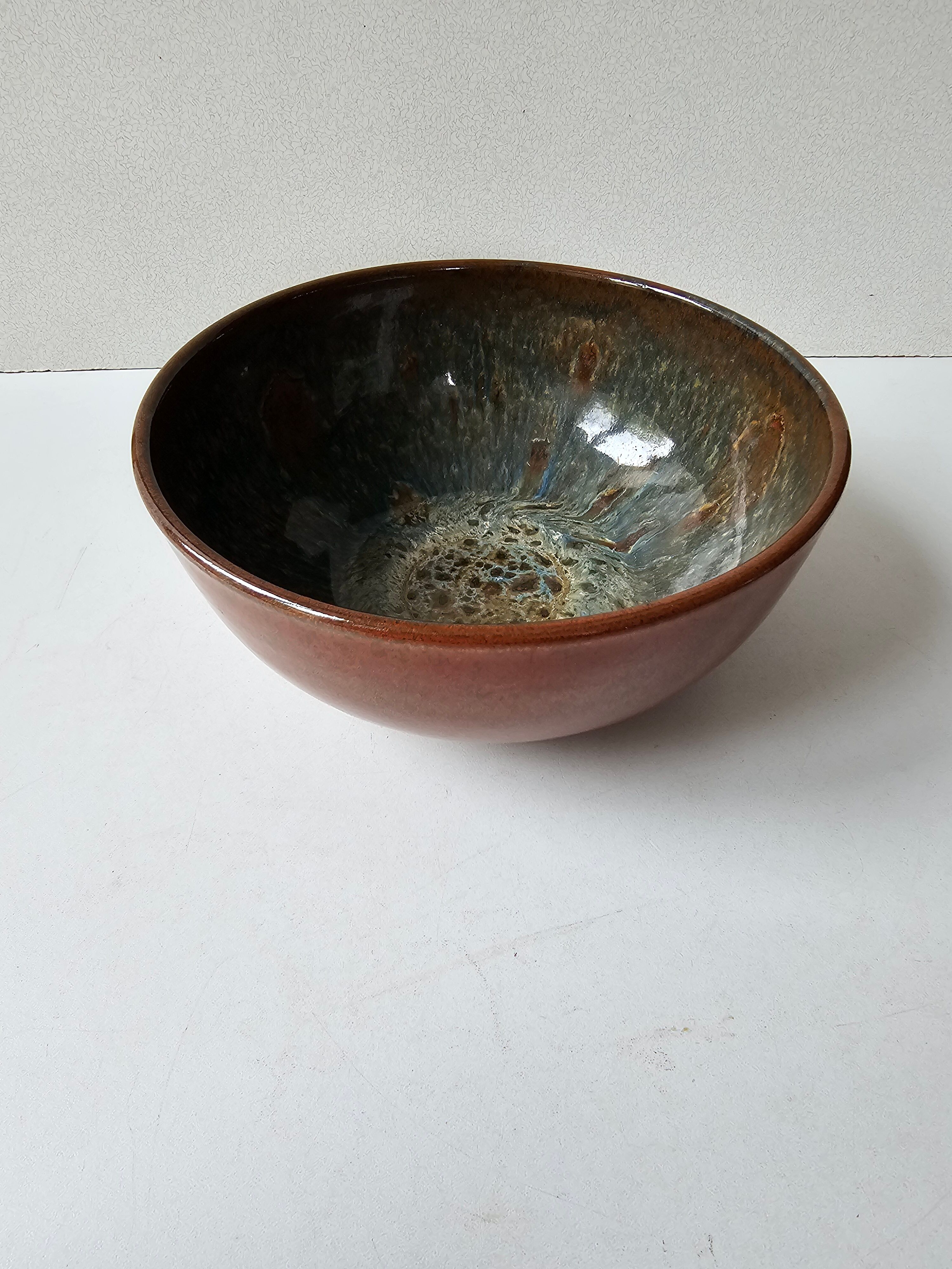Salad bowl - Glazed ceramic bowl Signed Alésia
