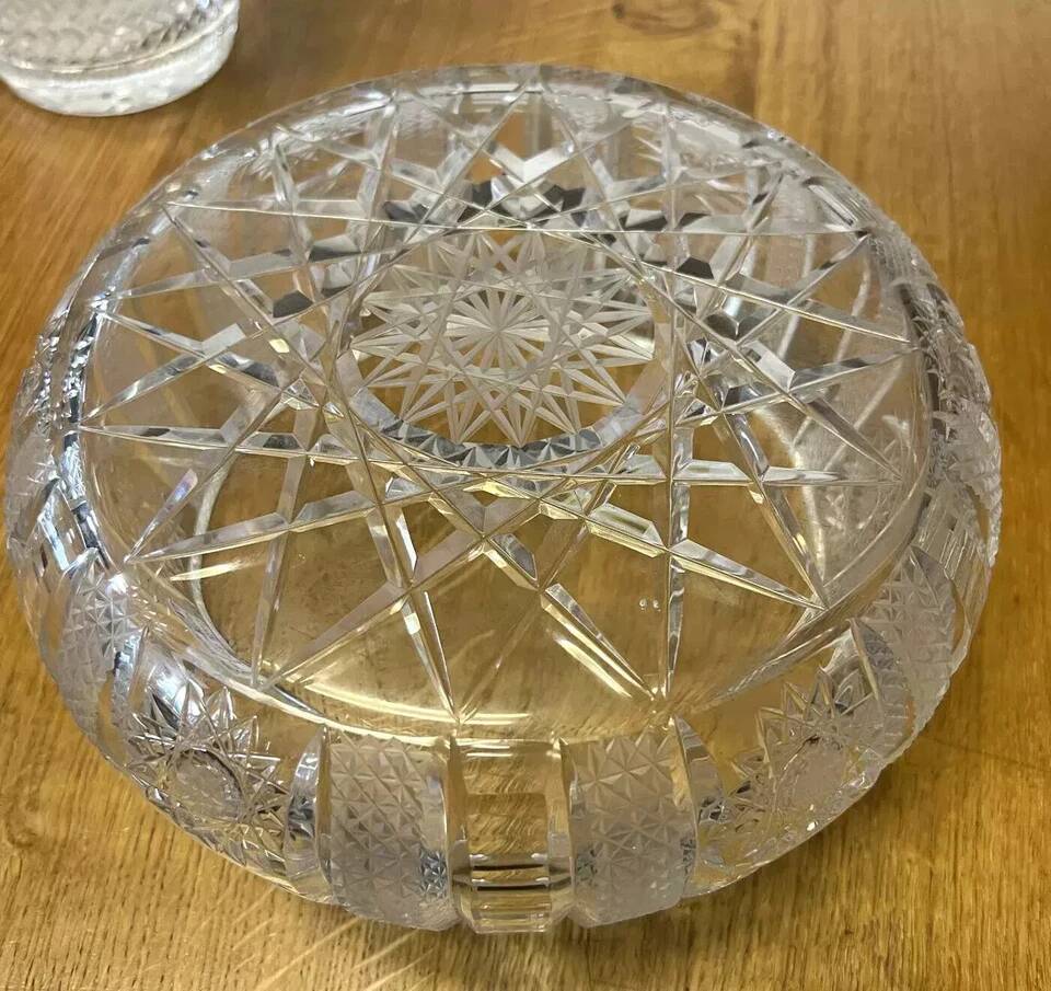 Chiseled crystal cup circa 1970