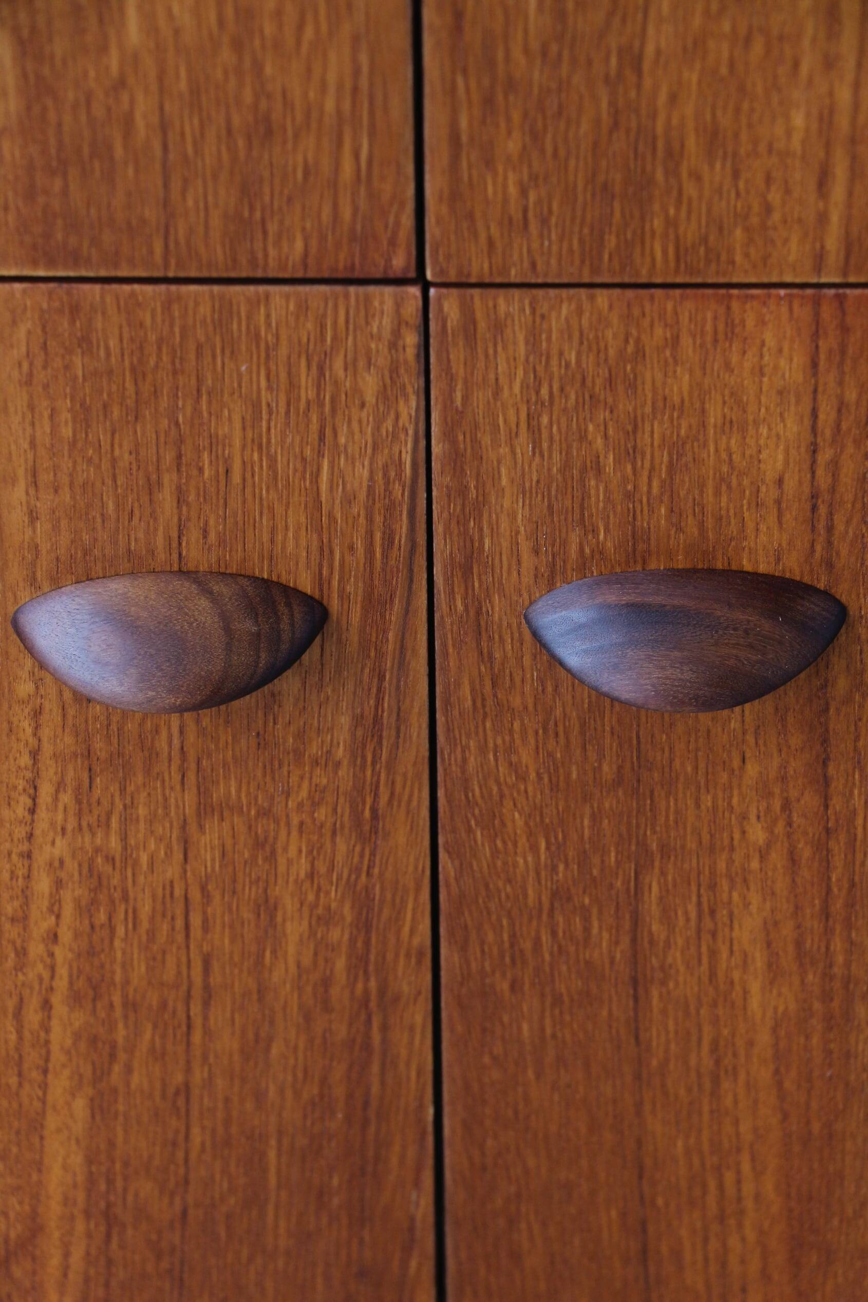 Vintage Teak Room Divider – Stonehill