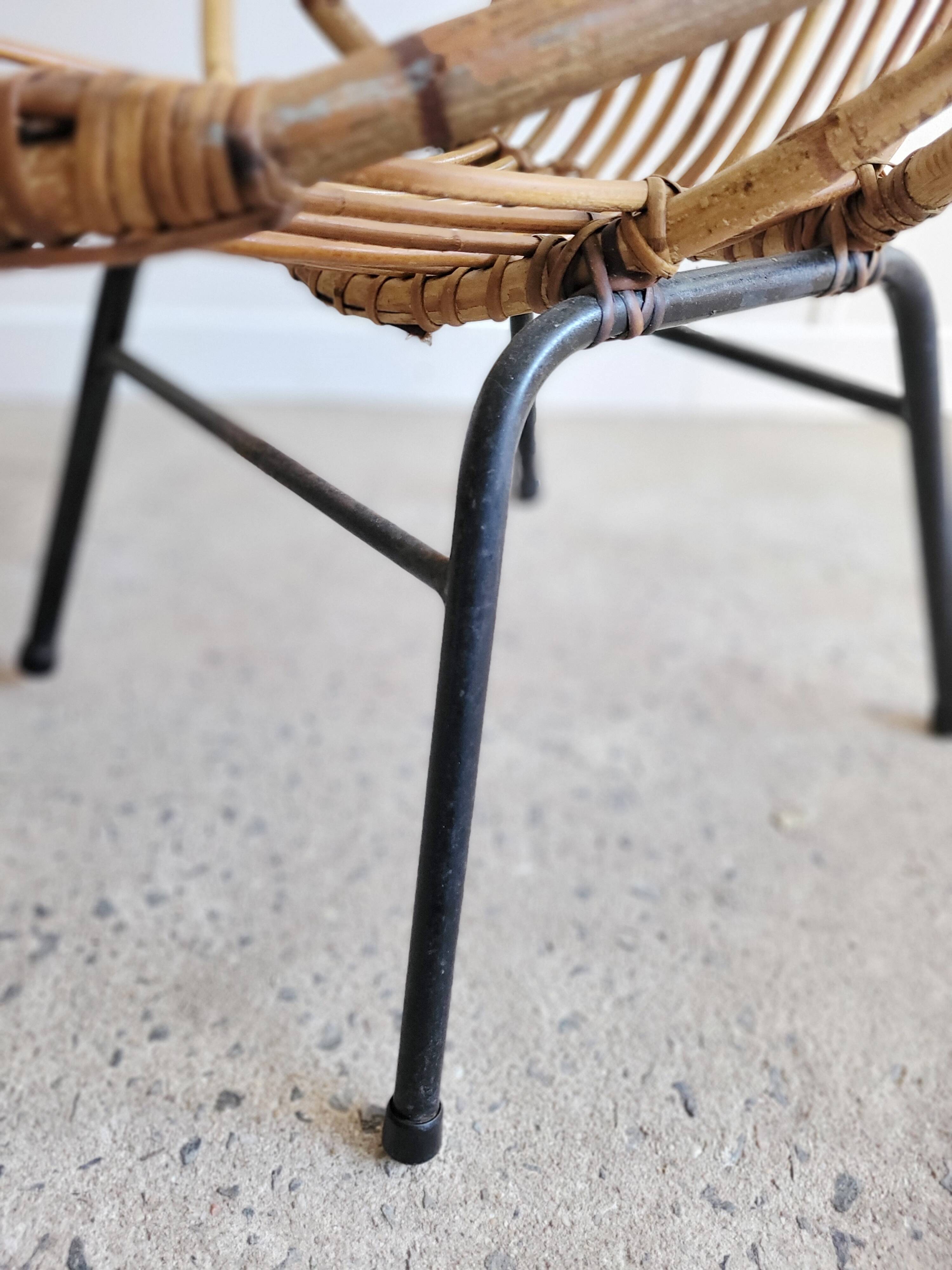 Adult rattan shell chair