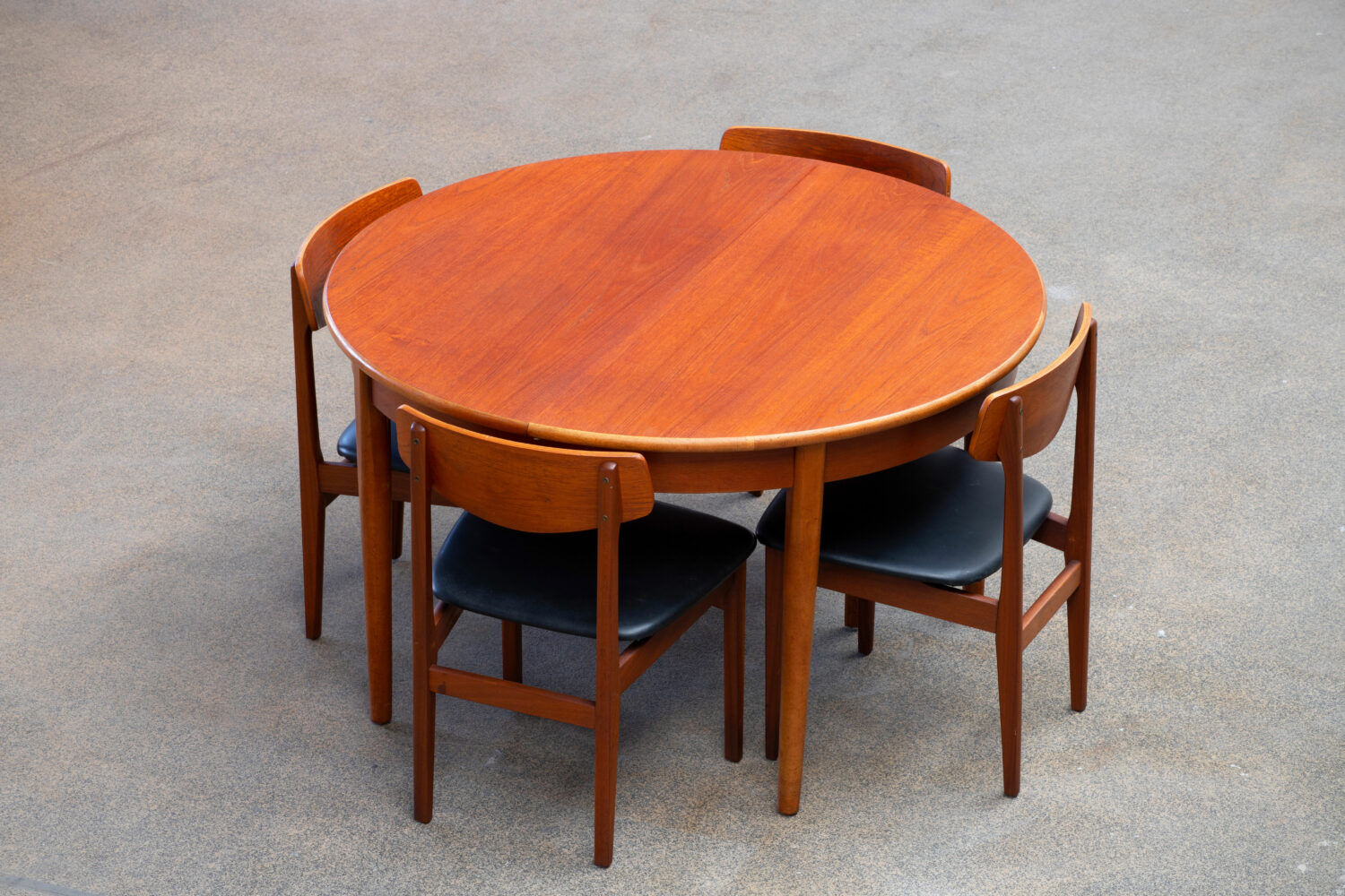 Vintage Scandinavian table 1960