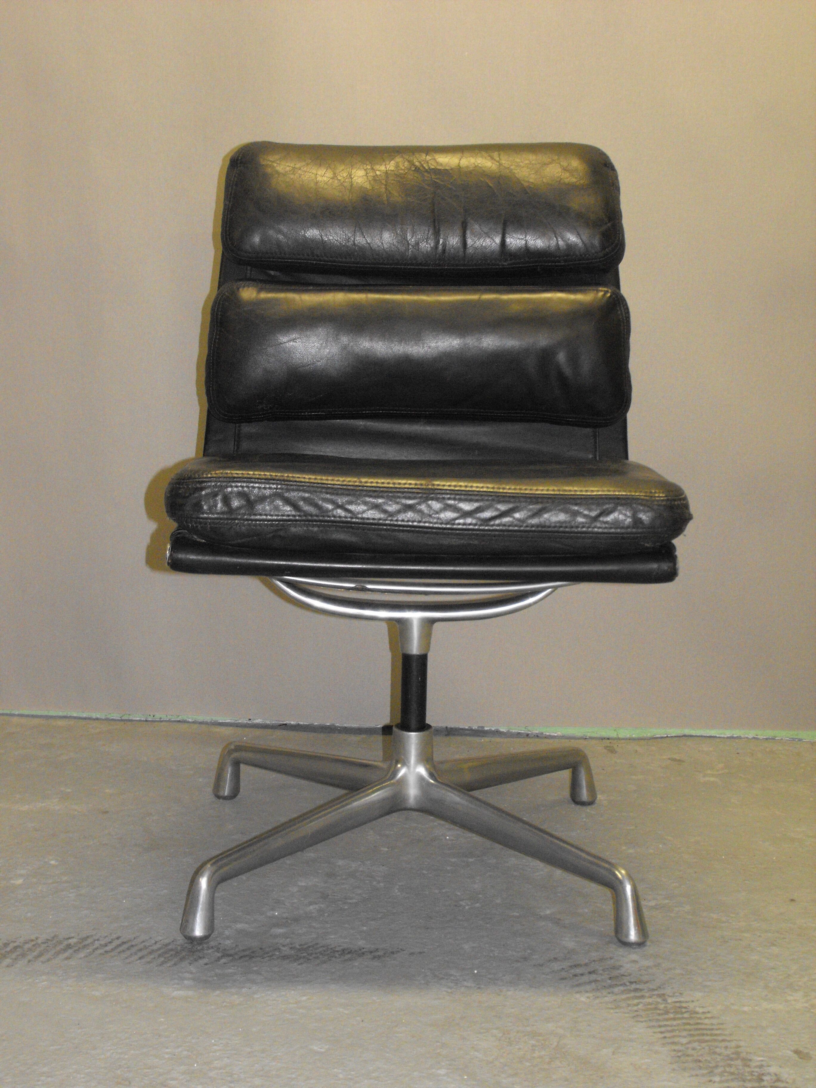 Soft pad by Charles & Ray Eames for Herman Miller 1970