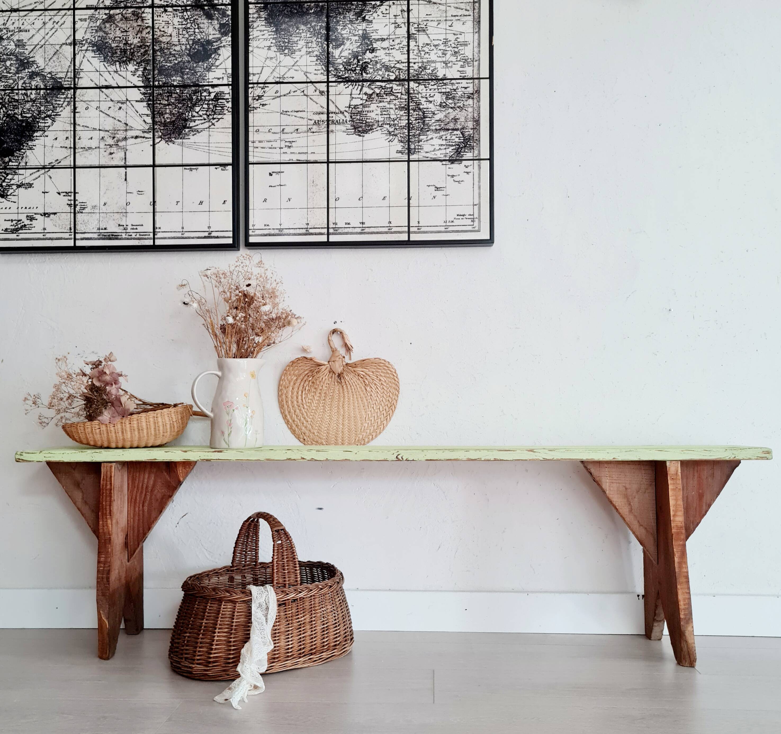 Banc de ferme ancien en bois assise verte patinée