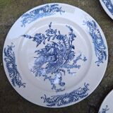 Service set in SG porcelain, Louis XV model.