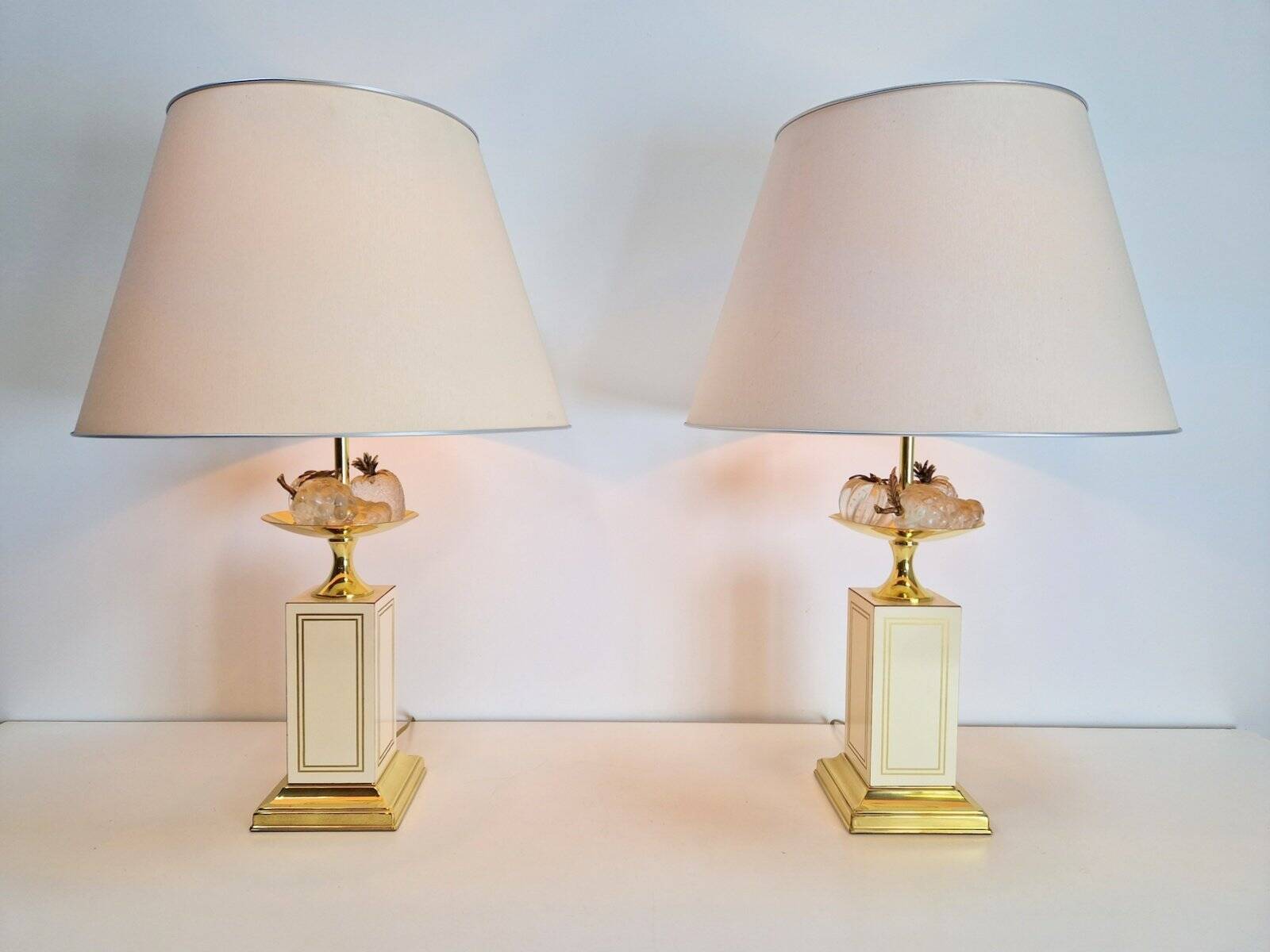 Regency Fruit Bowl Table Lamps in Brass and Crystal from Maison Le Dauphin, 1970s, Set of 2