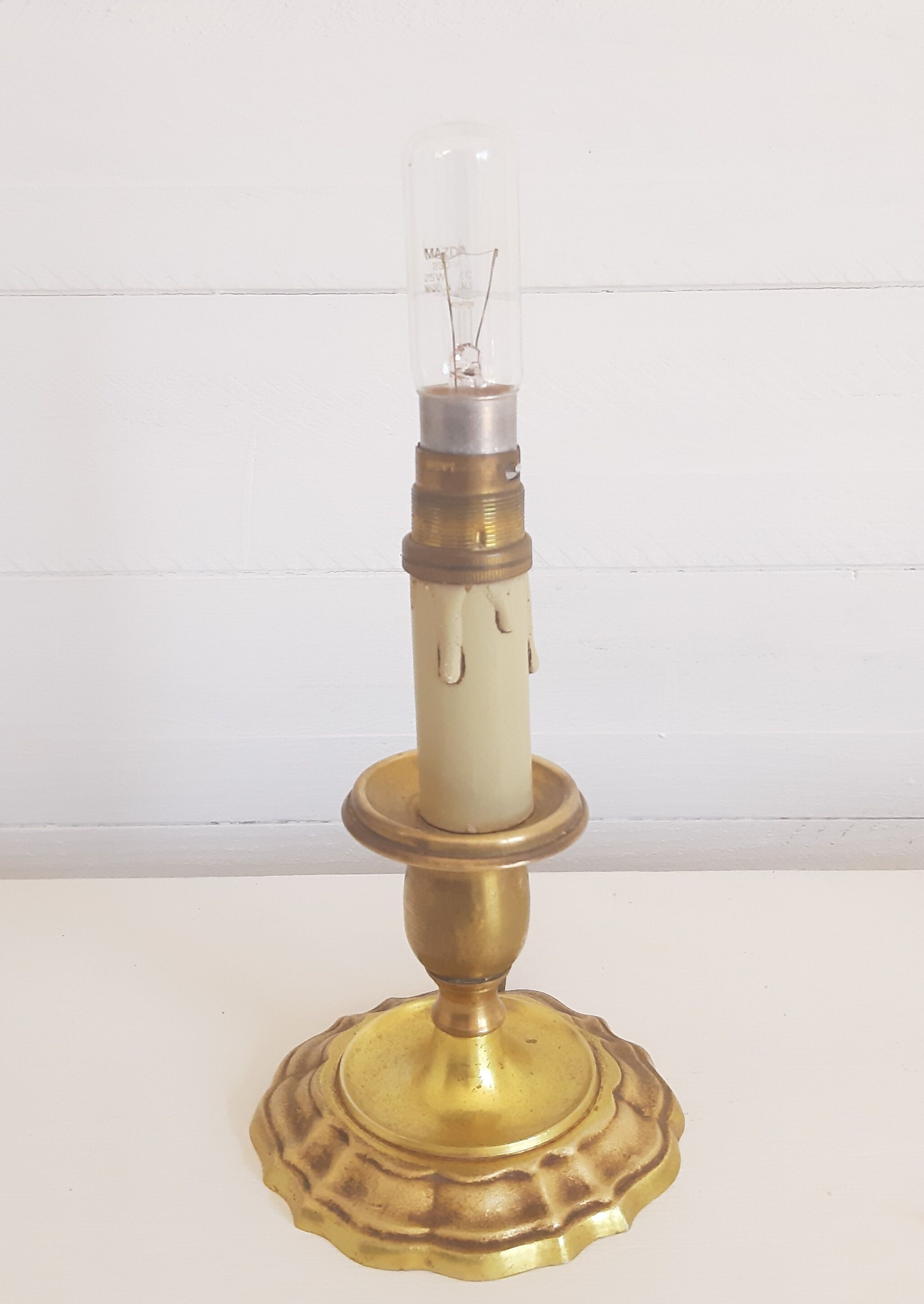 Brass lamp foot