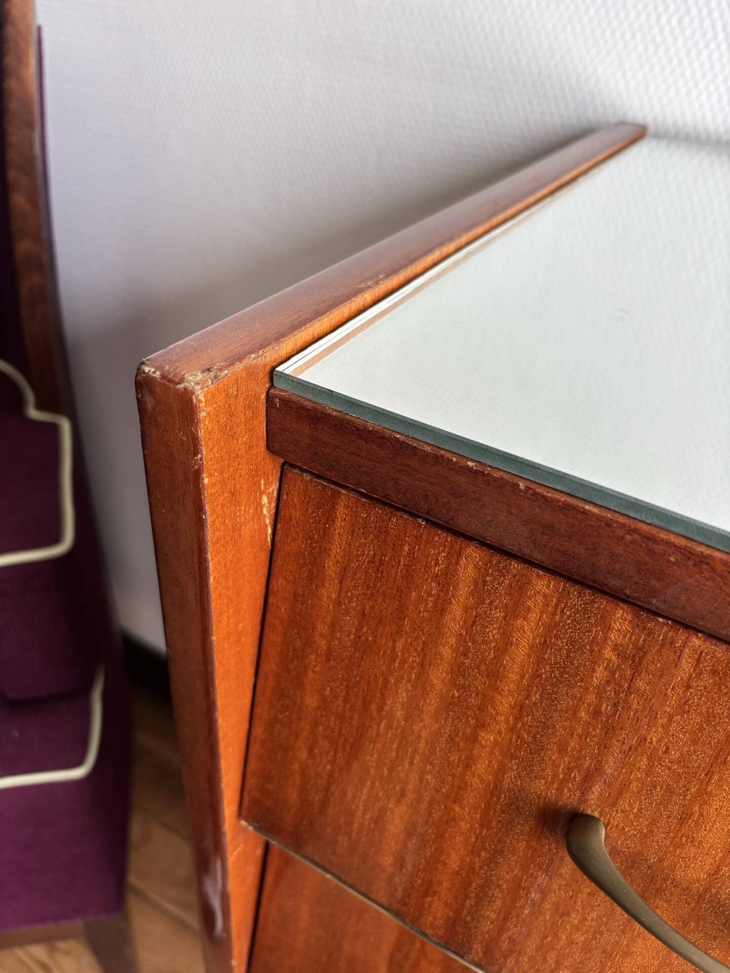 Vintage chest of drawers