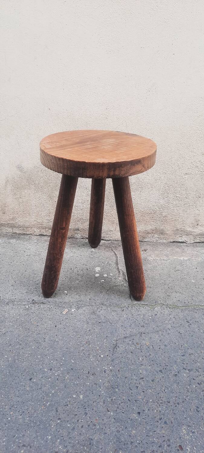 Tripod stool