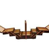 travailleuse de table / boite à couture en bois