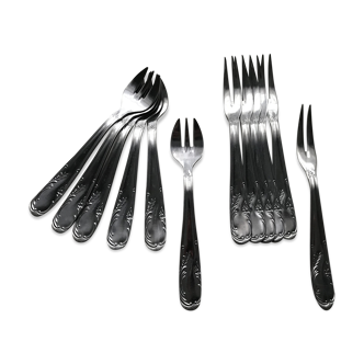 Oyster and snail forks