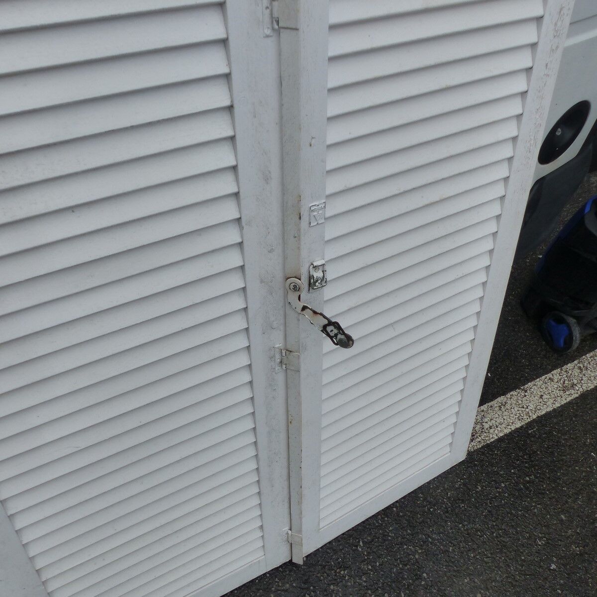 Wooden shutters 2 flaps