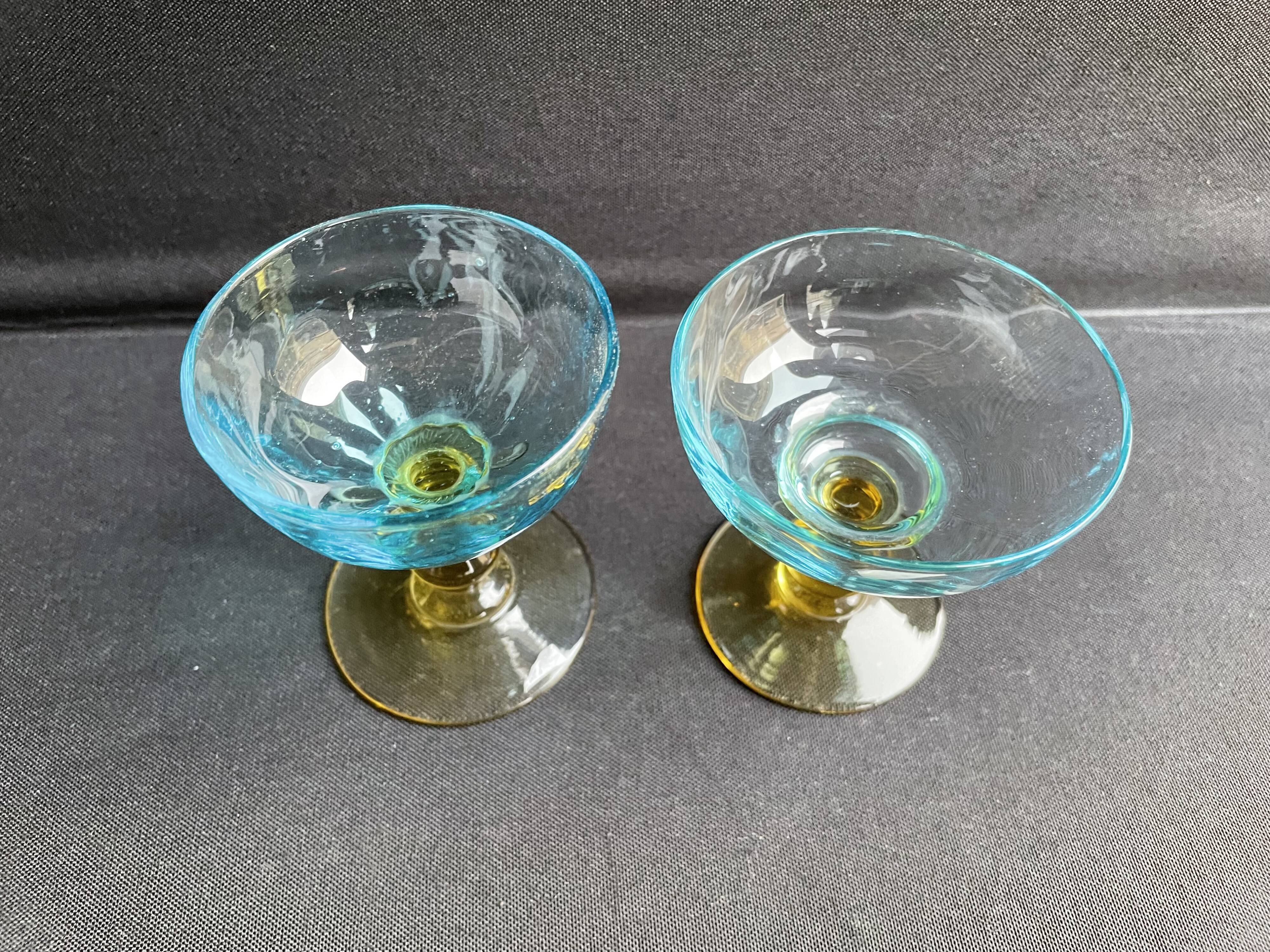 Glassware-crystallery of Portieux - 1 broc and 2 glasses - Napoleon III - Colored blown glass - G