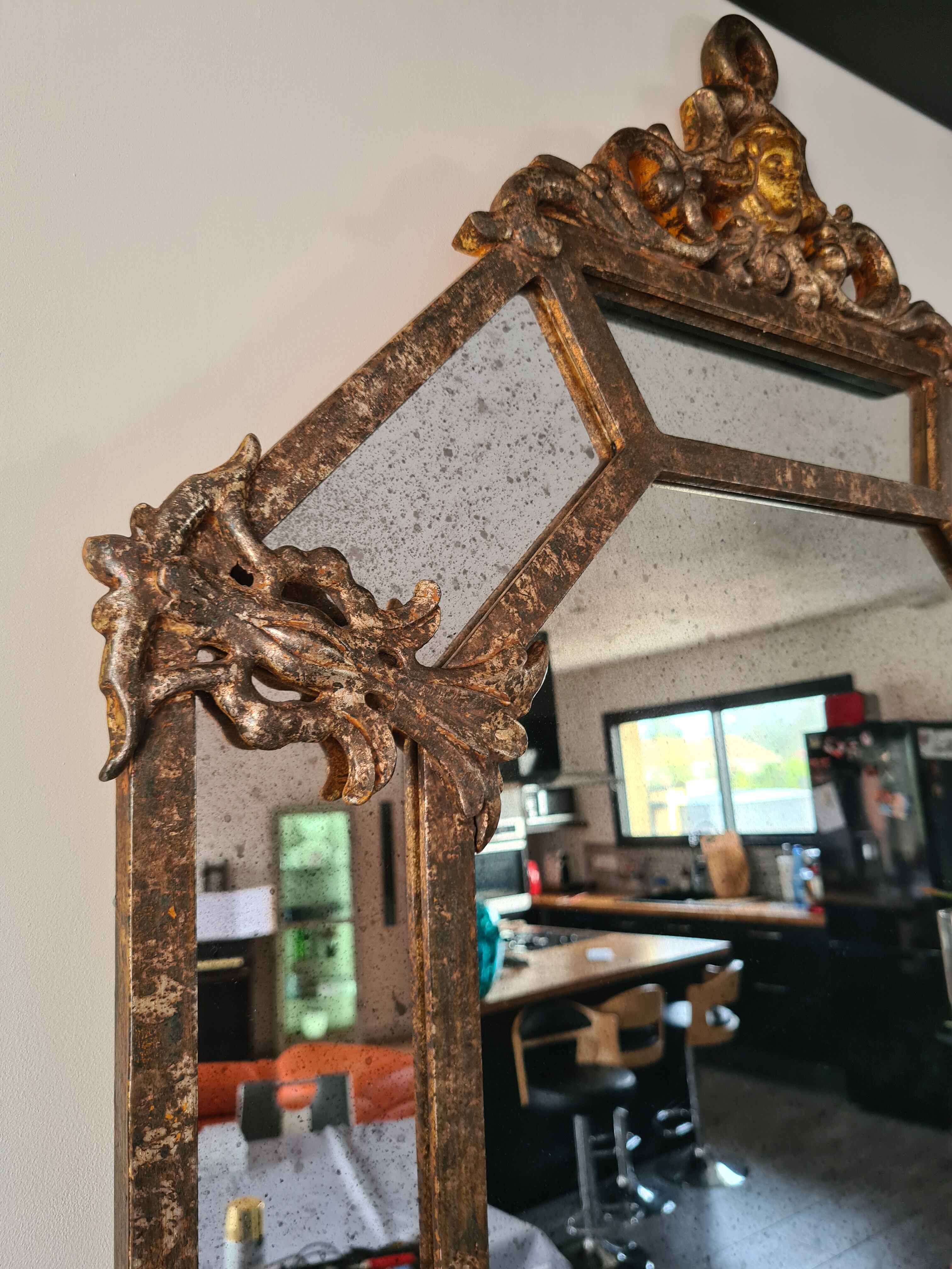 Venetian mirror with art deco parcloses 117 x 72 cm