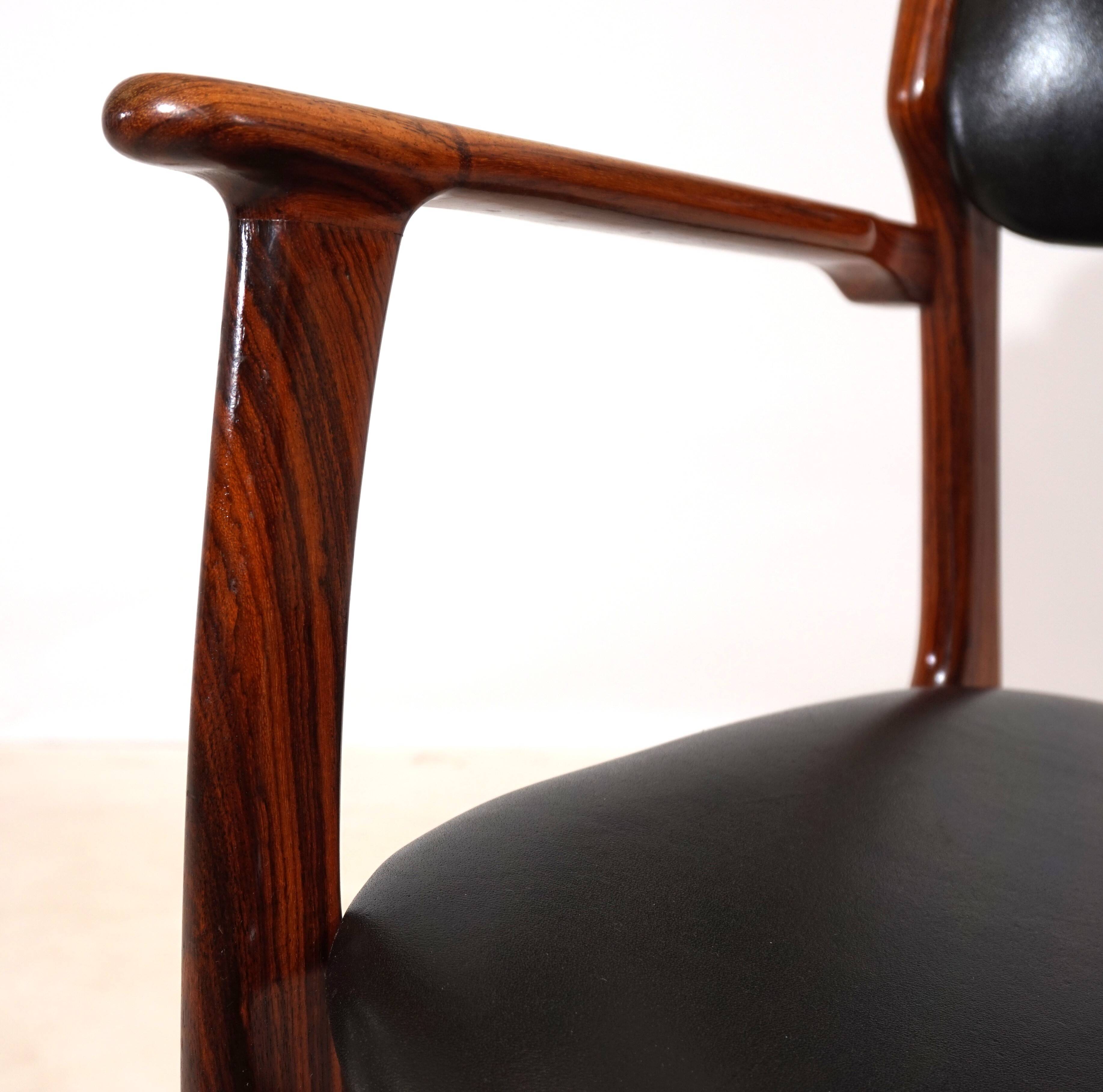 Erik Buck lot de 4 chaises de salle à manger en palissandre OD 50 pour OD Mobler