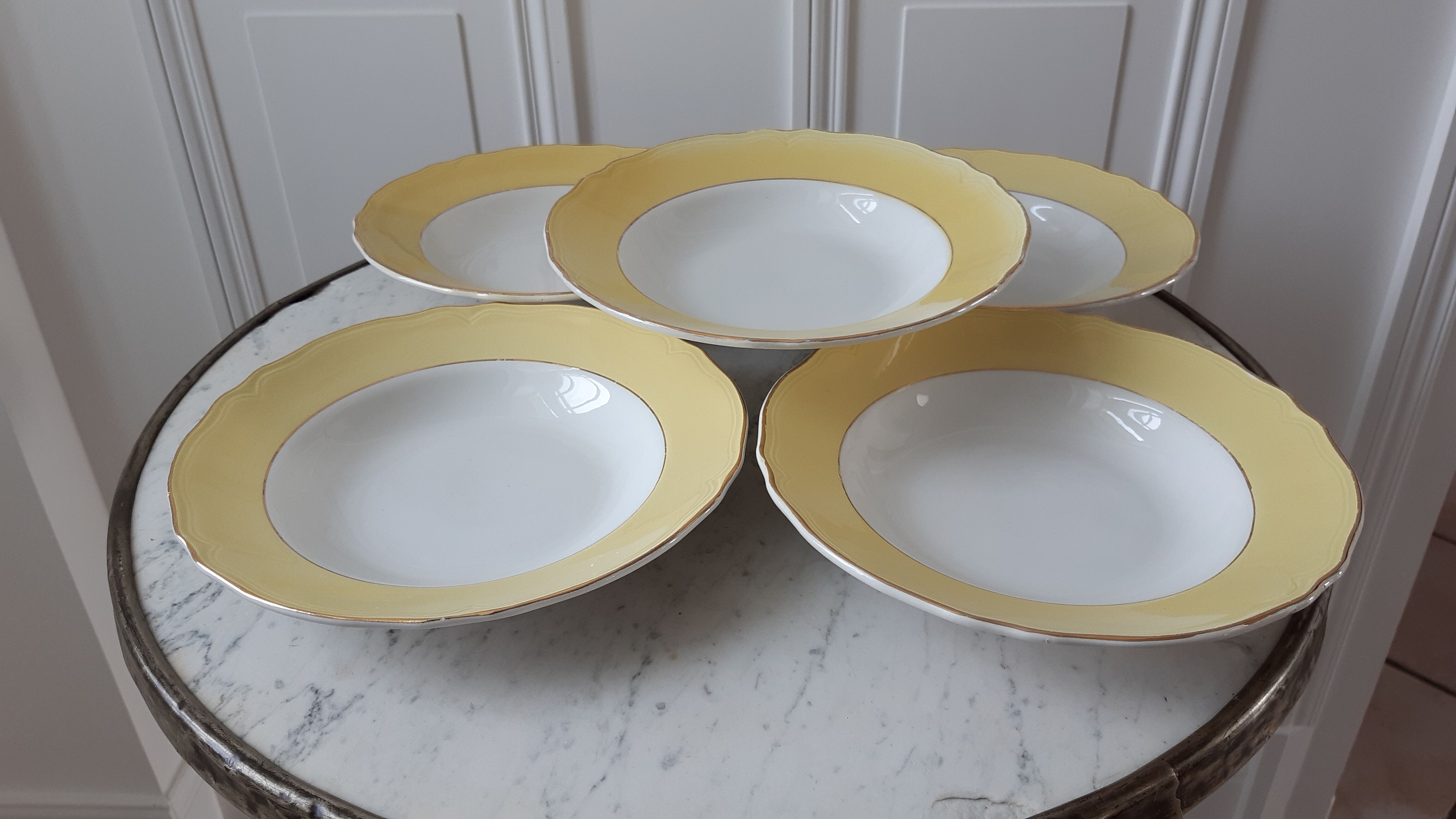 Set of 5 hollow plates Badonviller yellow chick 50-60s
