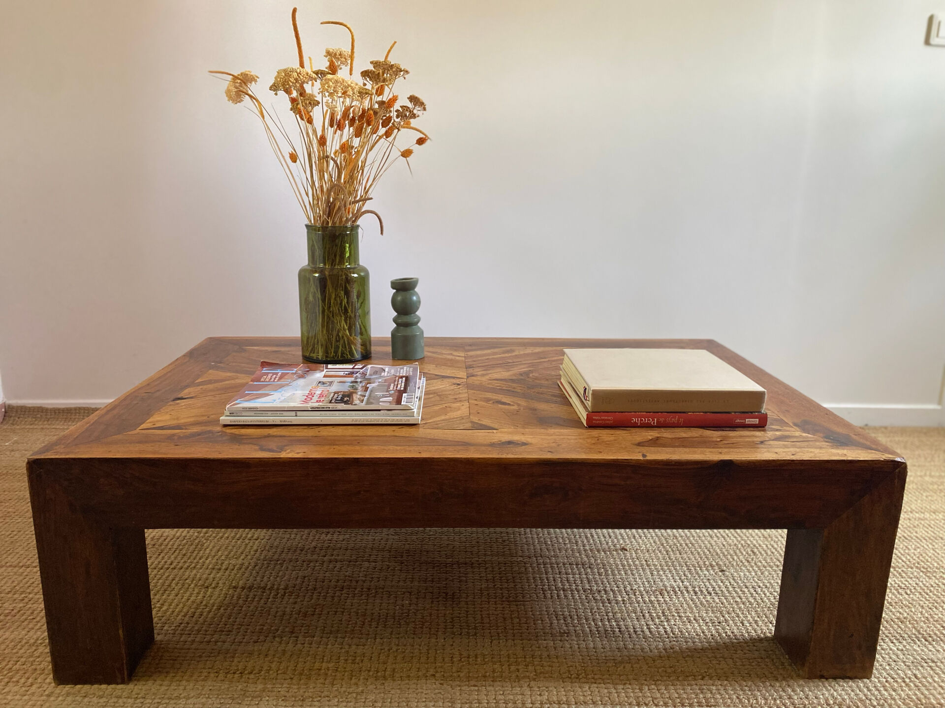 Solid wood coffee table with marquetry top