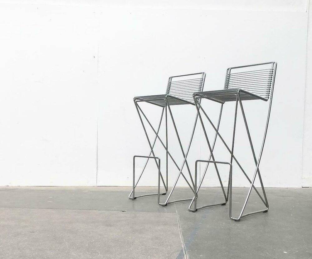 Postmodern German Kreuzschwinger bar stool by Till Behrens for Meyer Stahlmöbel, 1980s.