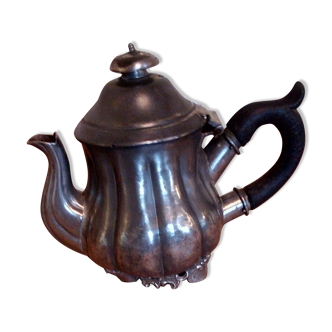 Tin teapot