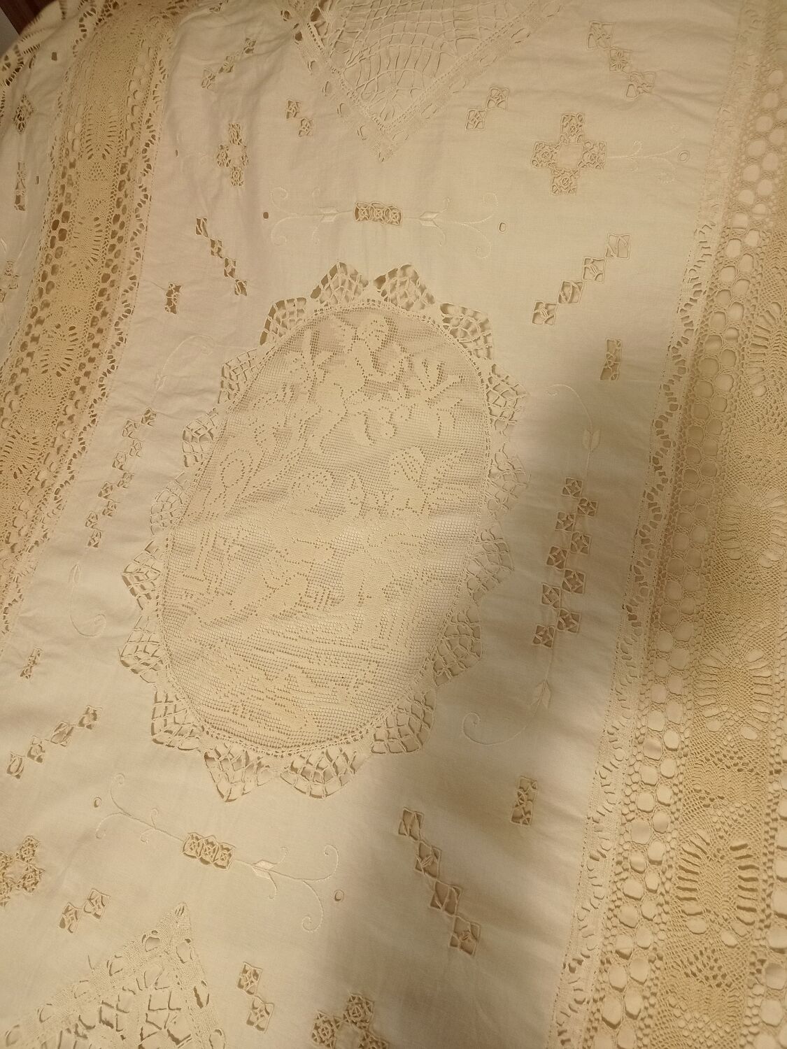 Antique bedspread