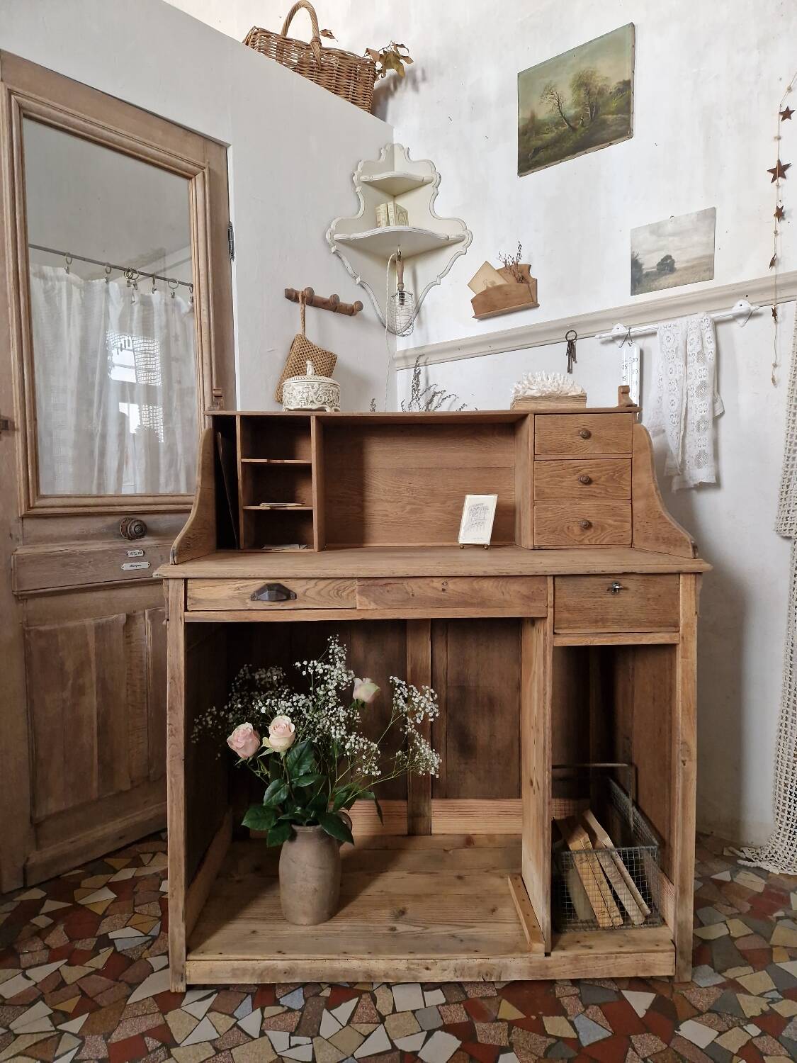 Old cash counter