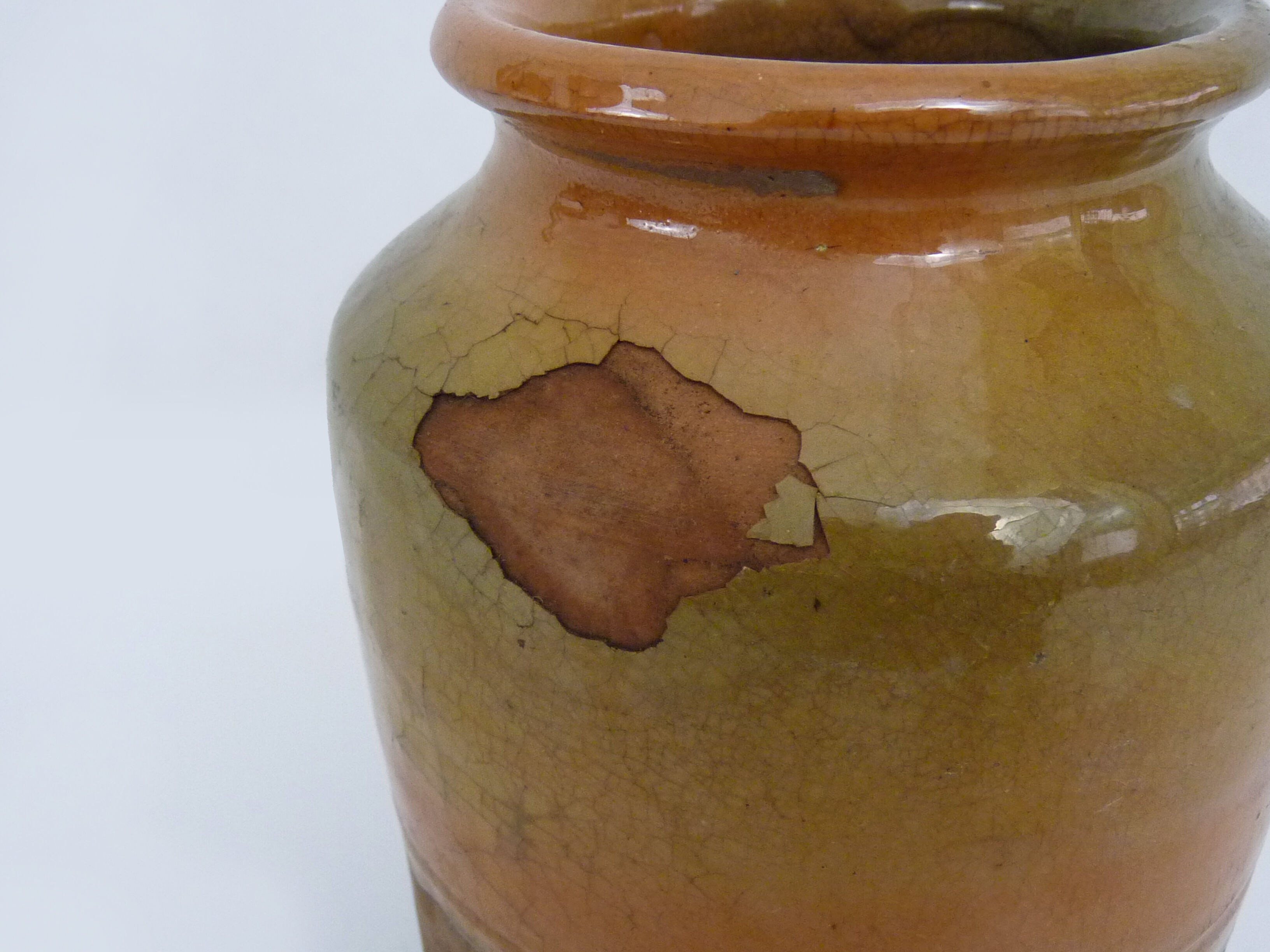 Grease pot in glazed yellow orange terracotta, year 50