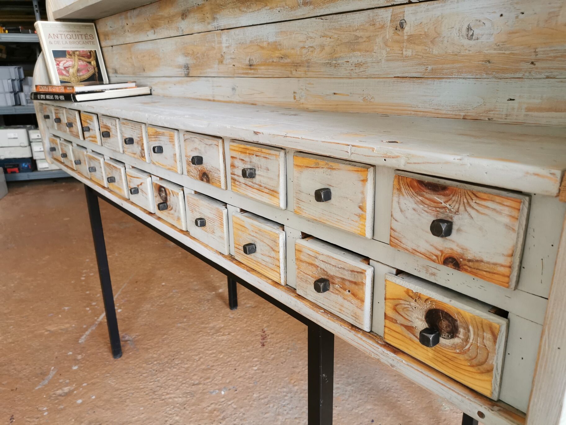 Drawer workshop furniture