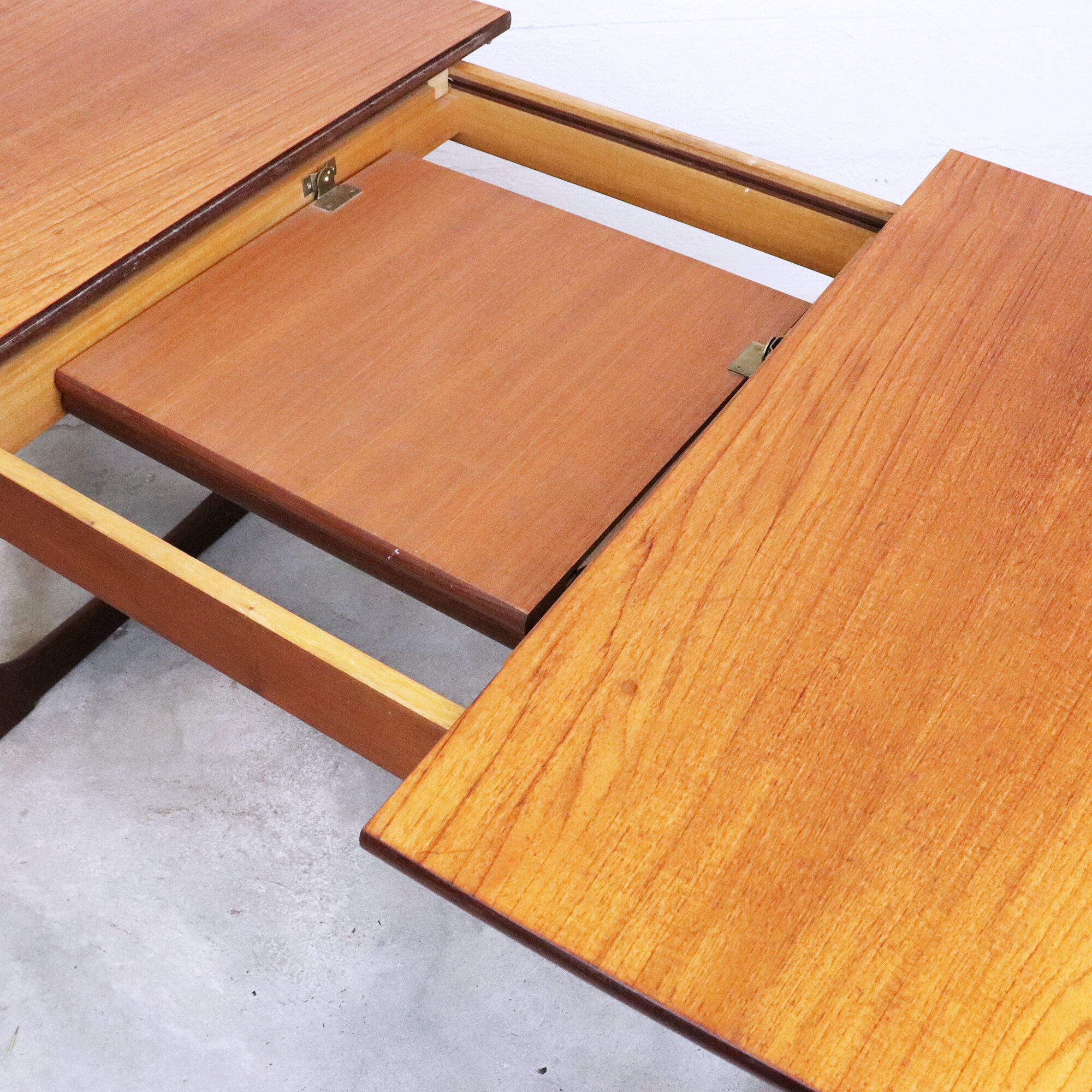 Teak expandable dining table, Denmark, 1960