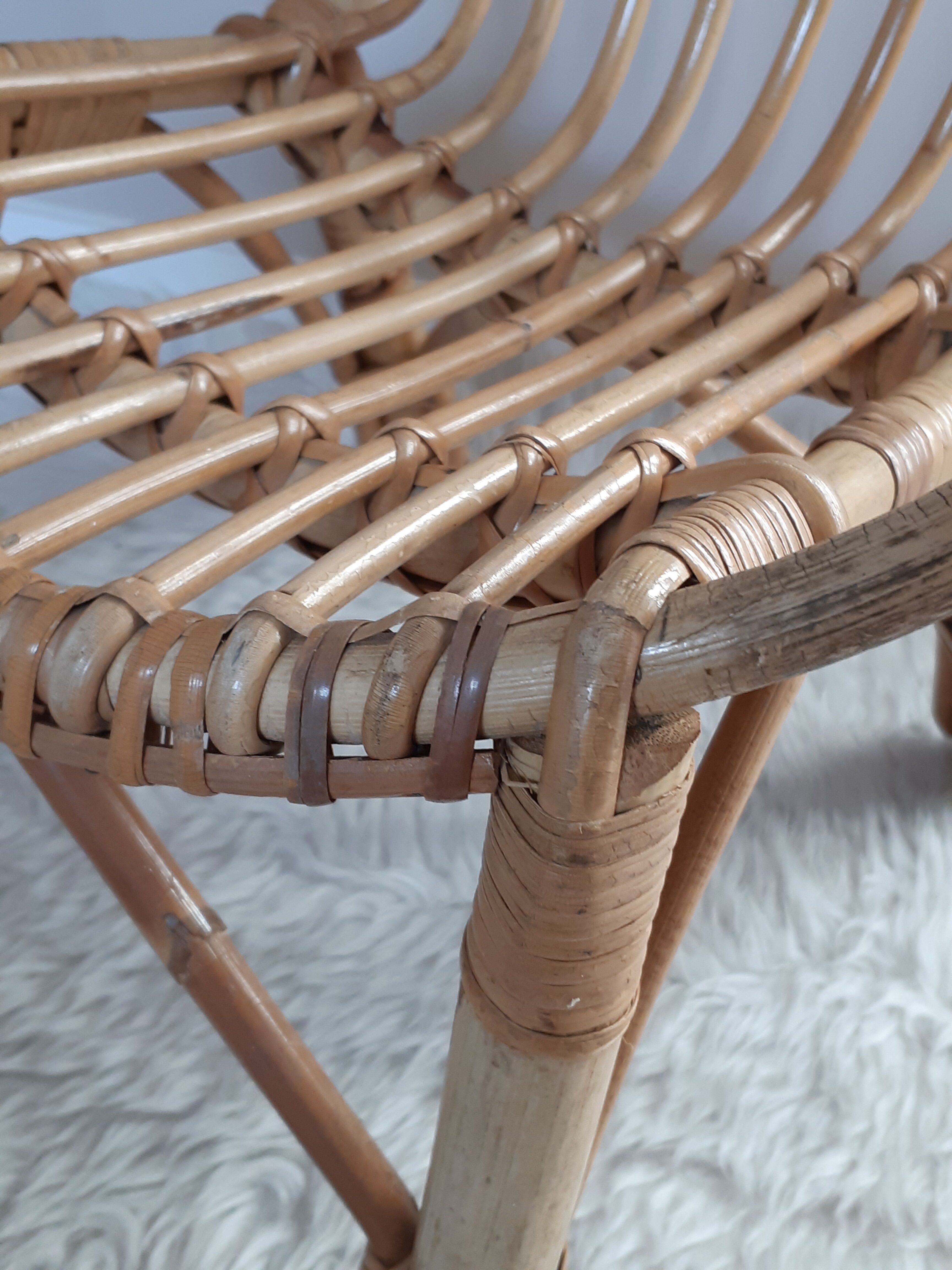 Children's rattan shell armchair