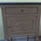 Appoint table bedside patinated mole