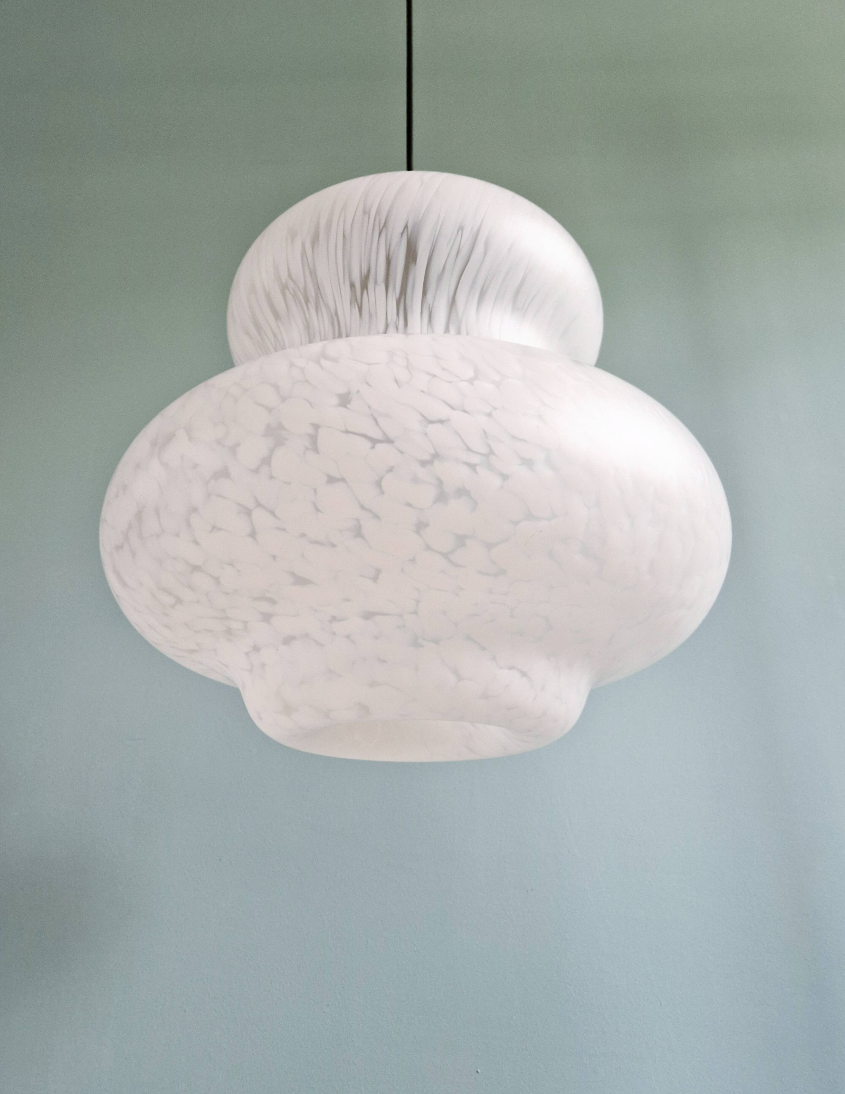 Large Space Age pendant light in speckled glass, Peill & Putzler, 1970s