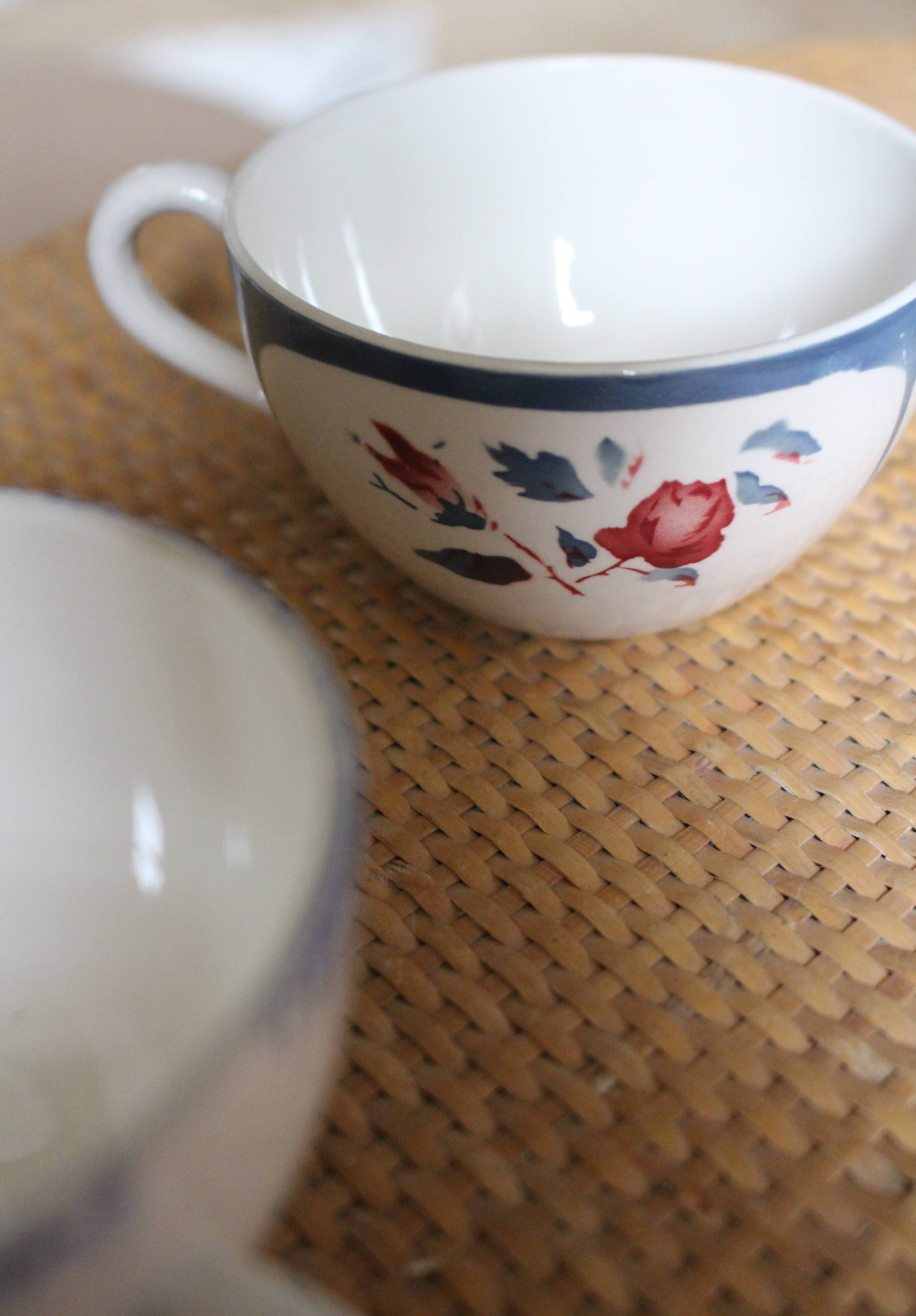 Set of 2 Blue Ninette Marie Lou Digoin Sarreguemines cups
