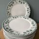 Lot de 12 assiettes plates XIXème Boch Frères Keramis, modèle Trifolium