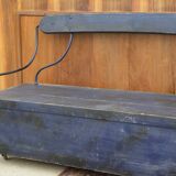 Carriage style chest bench