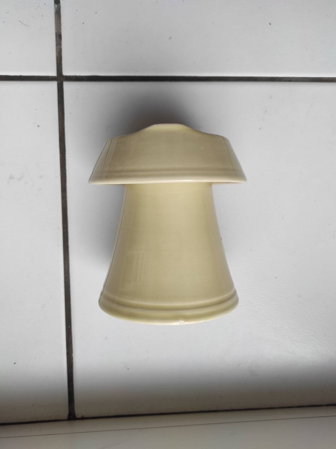 Ceramic pot signed Sandra Rich