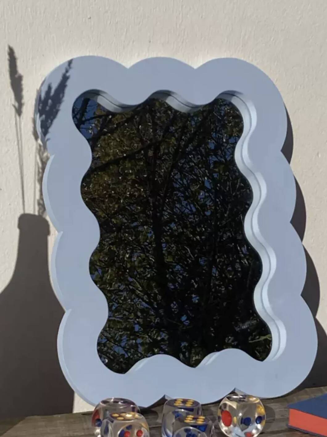 Miroir nuage en bois ondulé