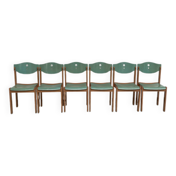 6 community chairs from the 80s