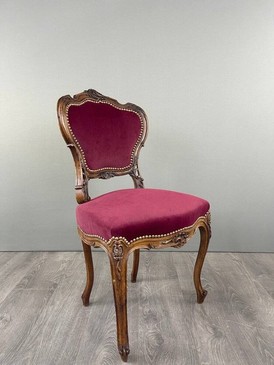 Ensemble chaise et repose-pieds de style louis xv, xixe siècle