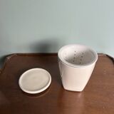 Set of 6 porcelain tea cups by Guy Degrenne.